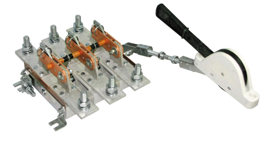 Разъединитель РЕ19-43-31140-1600А-УХЛ3-КЭАЗ